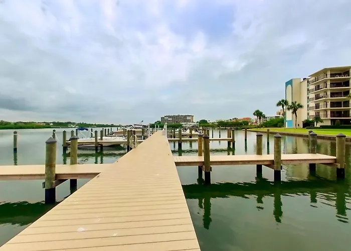 Golden Shores 407